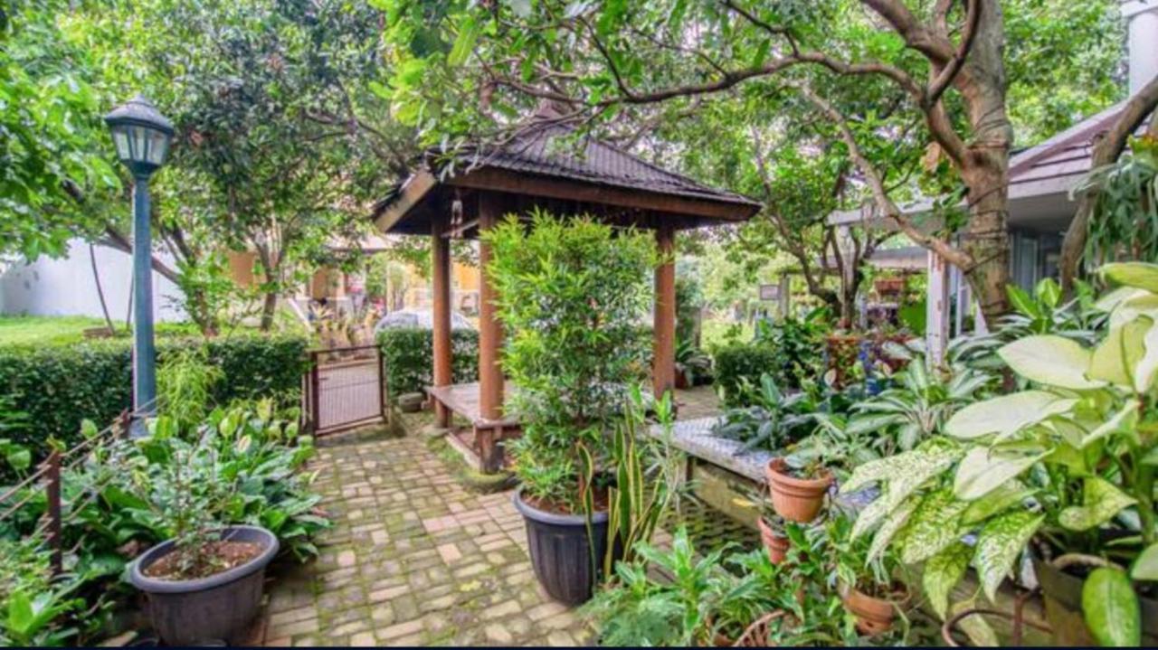 Homestay Homestay Helinium - Bogor